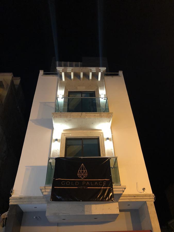 Gold Palace Hotel ซานฮวน เด ลอสลากอส ภายนอก รูปภาพ